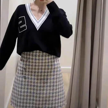 

Preppy style letter jacquard contrast V-neck pullover women knitted sweater tops