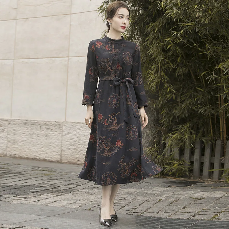 Zwarte Retro Qipao Bloemen Zijden Jurken Vrouwen 2020 Zomer Merk Lange Casual Sexy Kantoor Werk Boho Jurk Plus Size Elegante dropship Zwarte Retro Qipao Bloemen Zijden Jurken Vrouwen 2020 Zomer Merk Lange Casual Sexy Kantoor Werk Boho Jurk Plus Size Elegante dropship