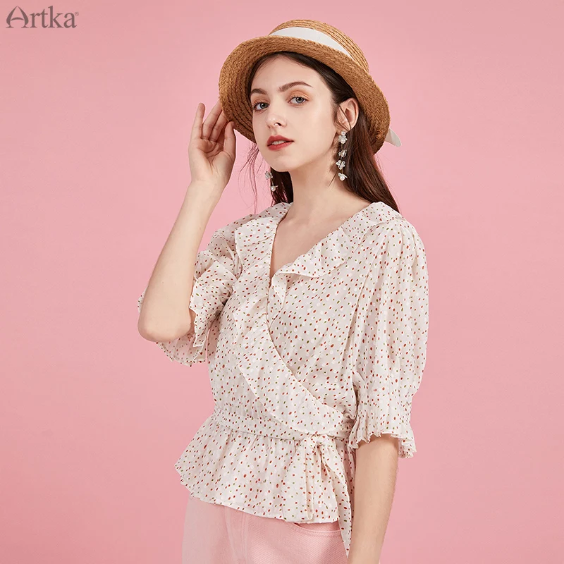 Женская винтажная шифоновая блузка ARTKA Элегантная в горошек с оборками v-образным