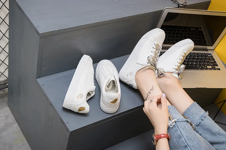Bair New Style Canvas Shoes Women's Korean-style Microfiber Sports Footwear Embroidery Low Top Flat Heel Students INS Women Shoe