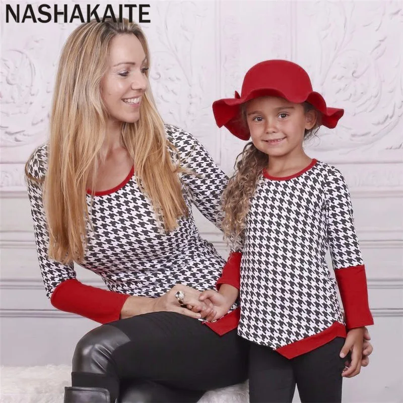 

NASHAKAITE Mommy and me clothes Winter Long Sleeve Contrast Color Irregular Matching Tops Christmas Clothes Mum Daughter Clothes
