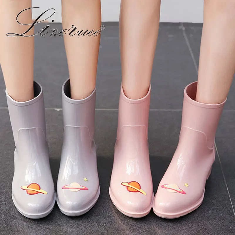 

New Rubber Shoes Fashion Rain Boots Girls Ladies Walking Waterproof PVC Women's Boots Winter Woman Martins Rainboots Pink white
