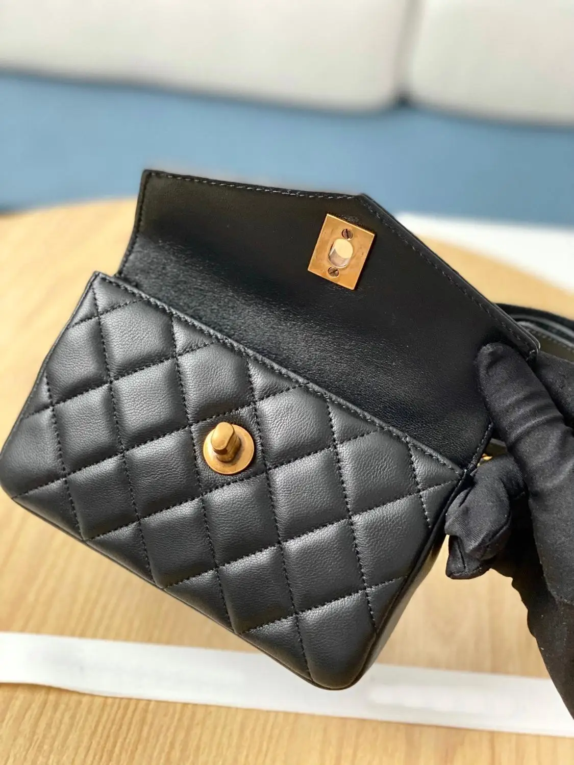 

2020 New Bags For Women Package Chest Women Waist Bag Round Bag Leather Belt Brand Luxury New Beige Handbag Fashion