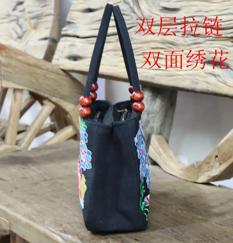 New Fashion Embroidery Women Small handbags National Floral Embroidered Lady Top-handle bags Single-layer Beading Falp Carrier