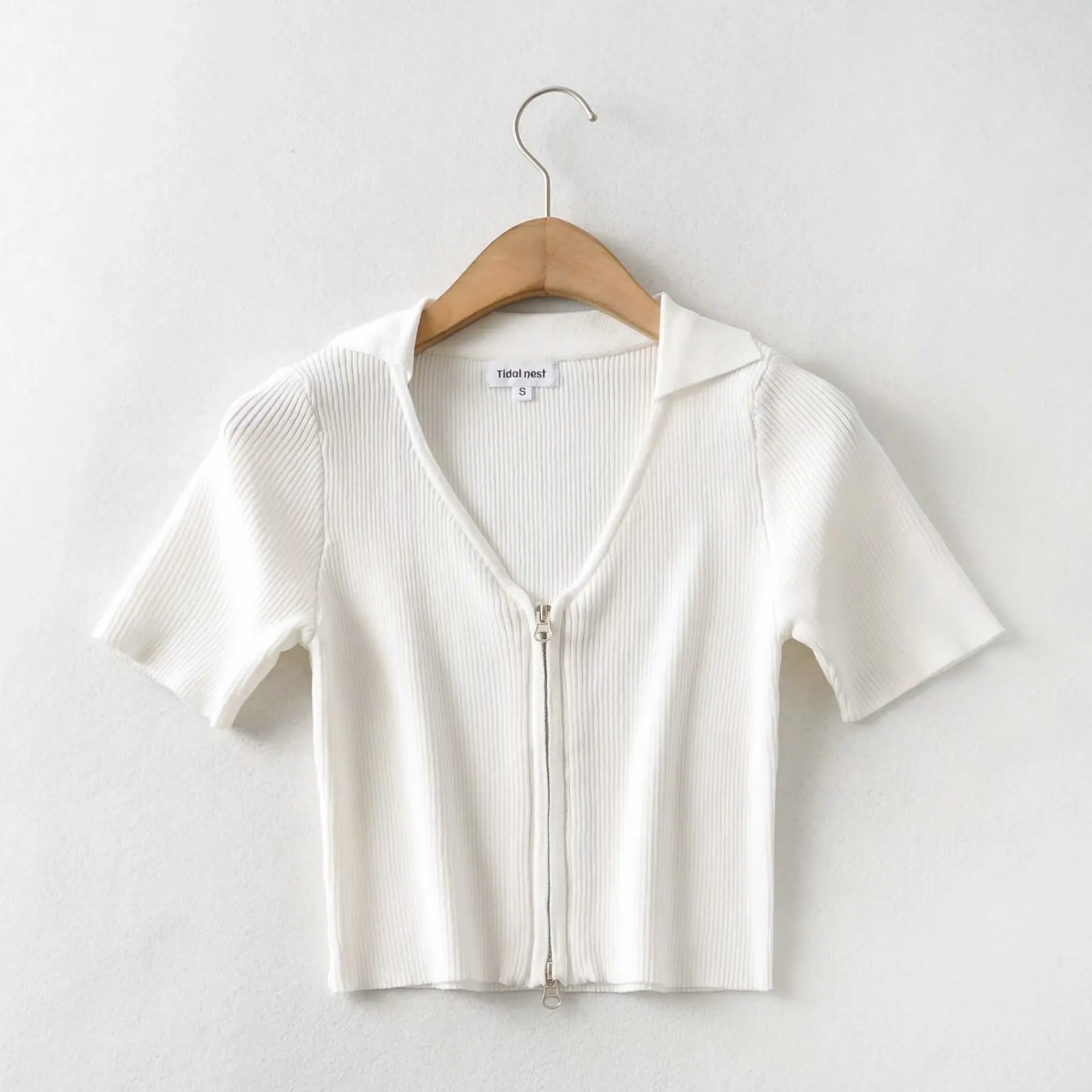 

Lapel double pull-out knit blouse plain short knit