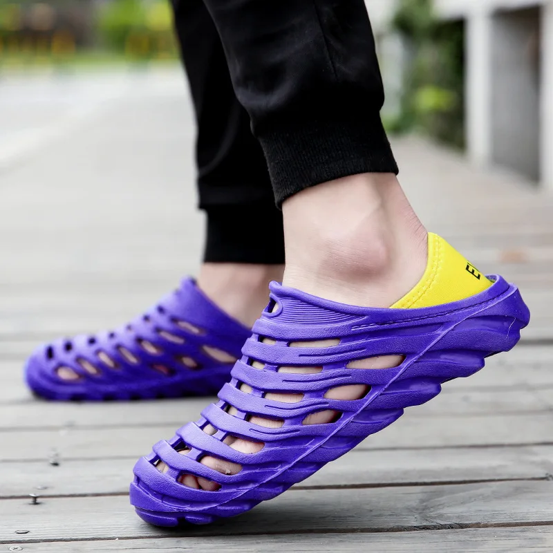 

Summer New Style Large Size Men Porous Shoes Lightweight Soft-Sole Sandals Foot Covering Hollow out Sandals