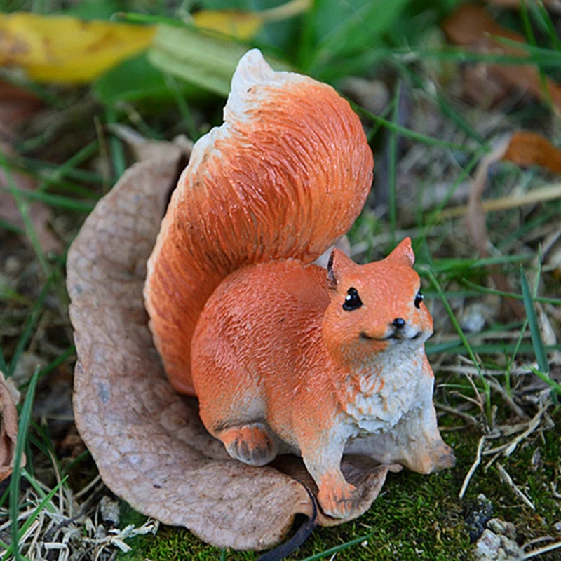 

Cute Lifelike Squirrels Simulated Miniature Resin Micro Landscape Fairy Garden Cottage Craft For Home Decoration accessories