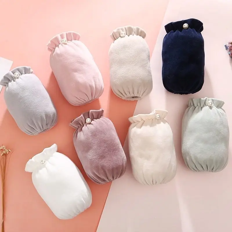 

Cotton-padded Jacket Women's Korean-style Long Cuff Women's Short Milky White Sleeve Cap Winter Extra-large Winter Style Oil Res
