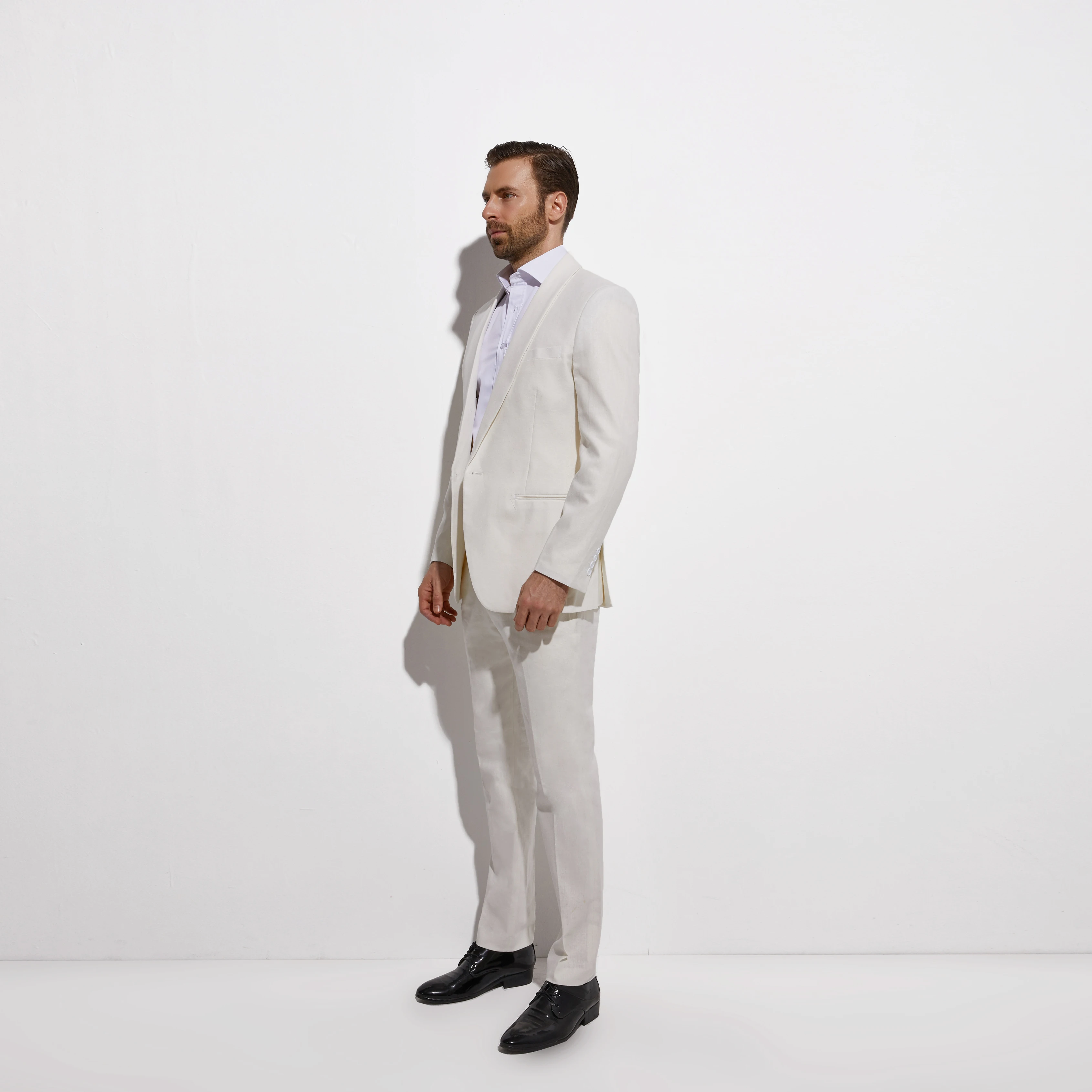 Tailored Light Ivory Linen Suit for Men Summer Beach Wedding Groom Tuxedo In Breathable Linen Cotton Custom-Fit Jacket Pants Set