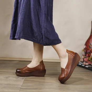 

Handmade Cowhide Shallow Single Women Wedges Shoes 2020 New Platform Pumps Shoes Women Retro Round Toe Lady High Heels