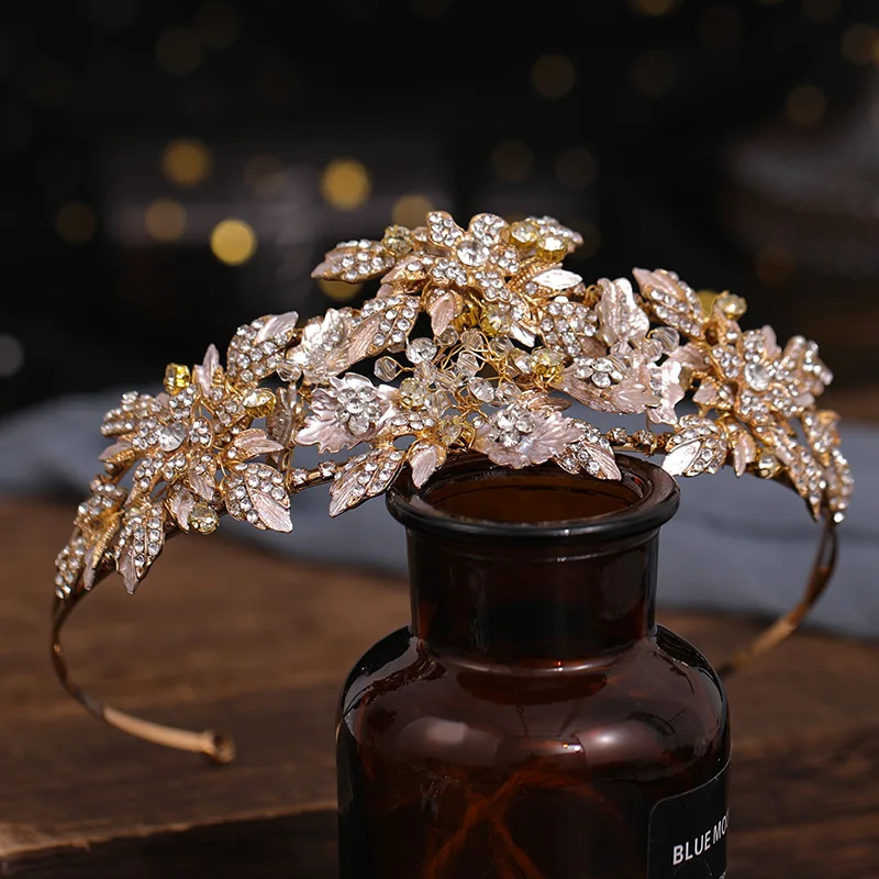 

Vintage Baroque Headbands Crystal Alloy Leaves Tiaras Crowns Bride Noiva Headpieces Bridal Wedding Party Hair Jewelry for Women