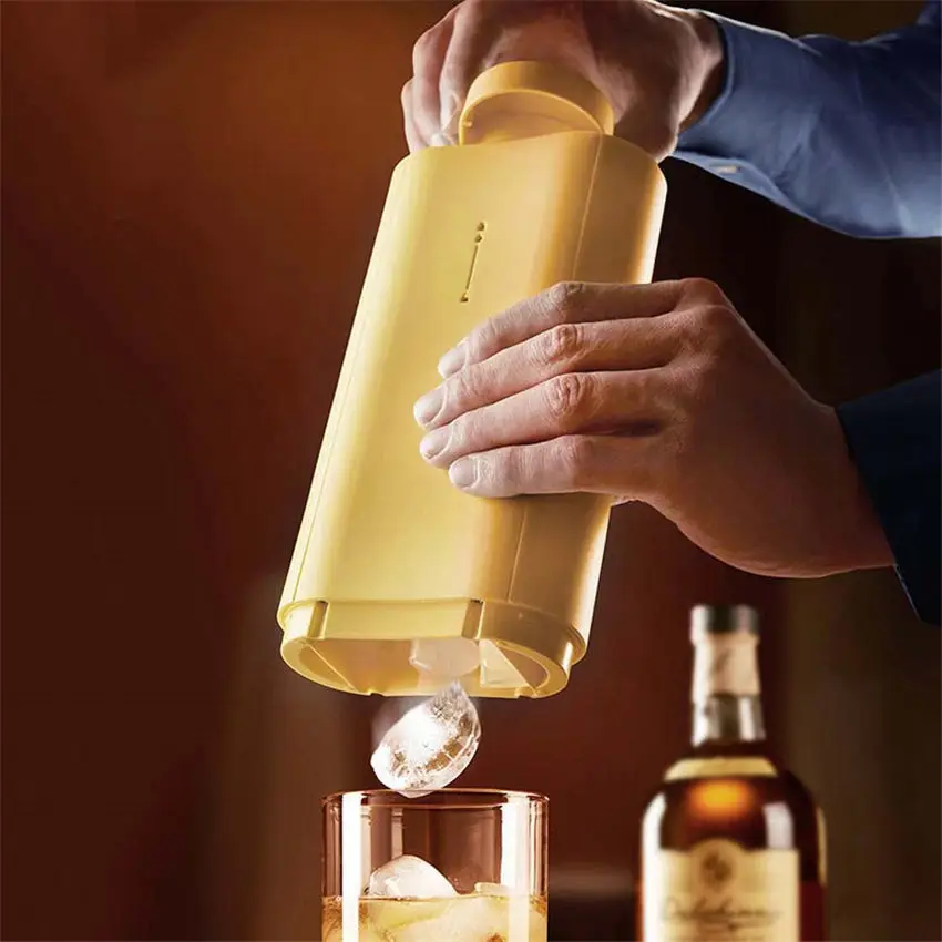 

Creative Portable Manual Ice Machine Ice Cube Ice Cube Mould Ice Box Whiskey Ice Cube Cocktail Ice Maker Party Party Gift