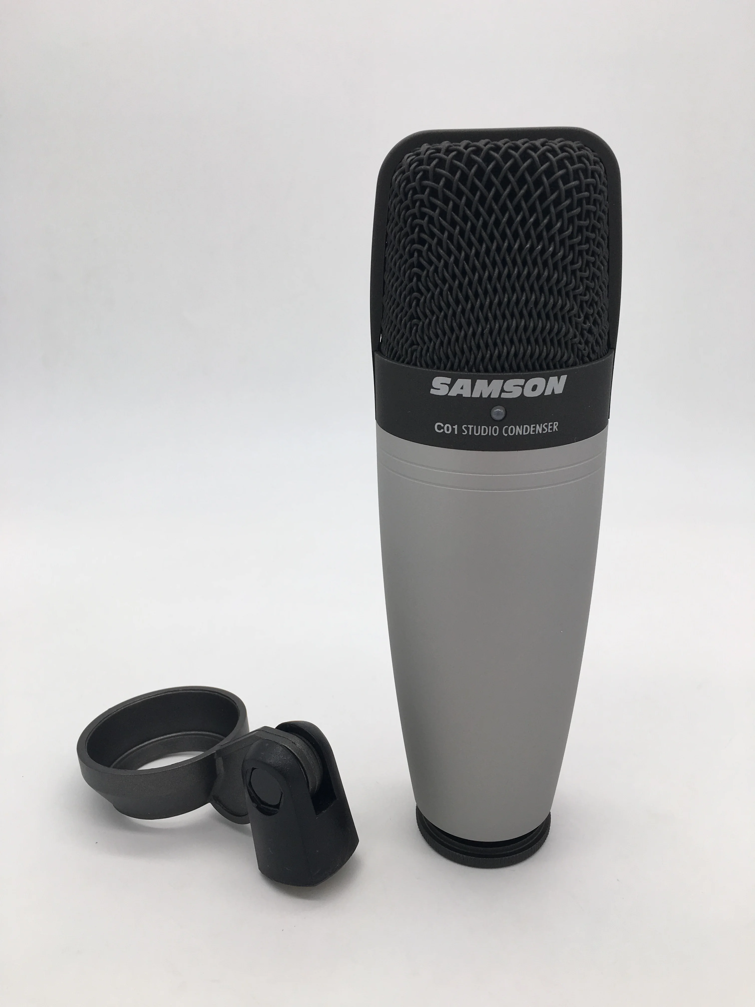 Конденсаторный микрофон SAMSON C01 и Alctron PS200 48V phantom power с поп-фильтром для записи вокала, акустического инструмента