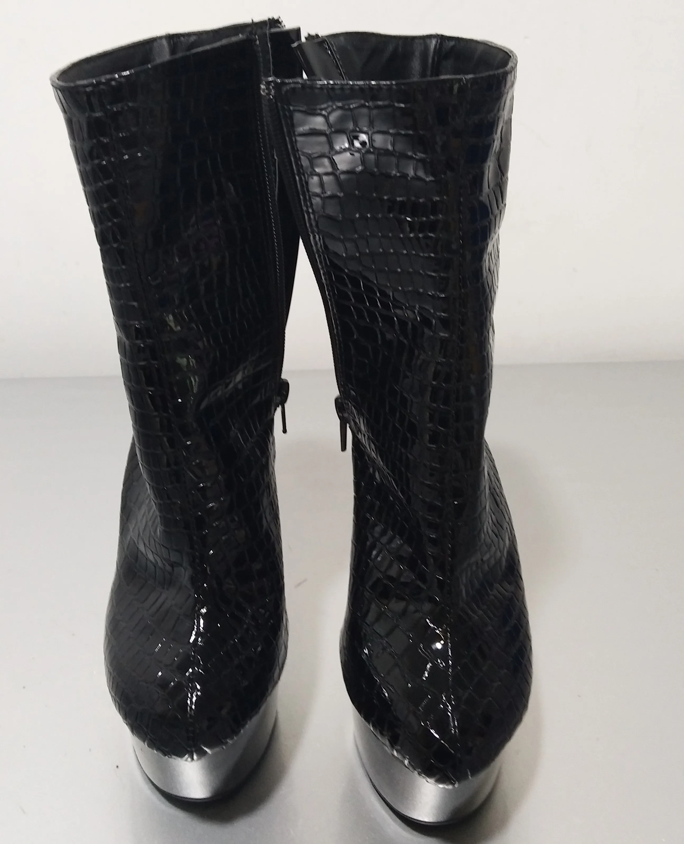 15 cm of female motorcycle boots, classic short fashion boots, platform shoes 6 inch heels star zipper boots
