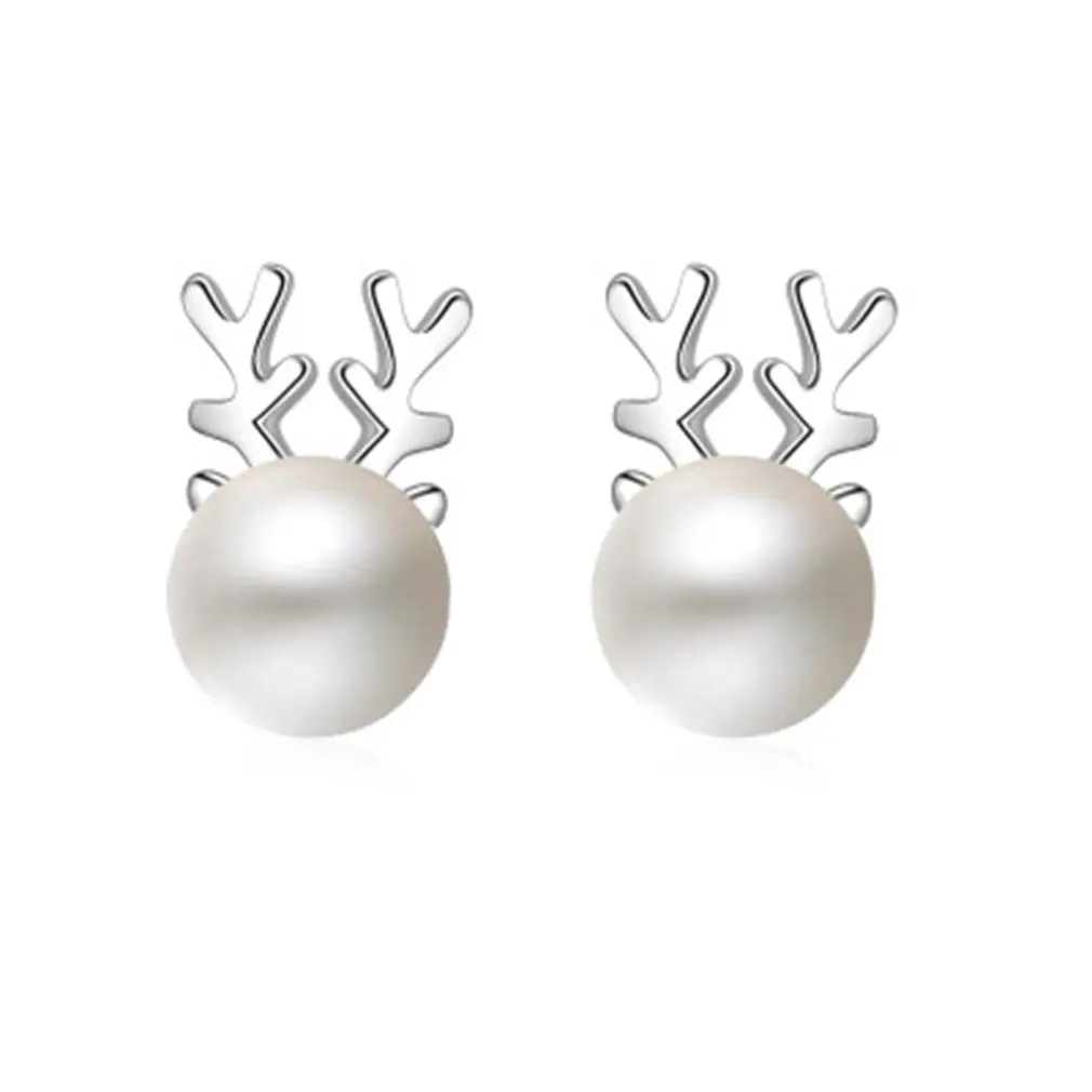 

1Pair Xmas Milu Deer Stud Earrings Imitation Pearl Charming Earrings Ladies Women Girls' Christmas Jewelry Gift