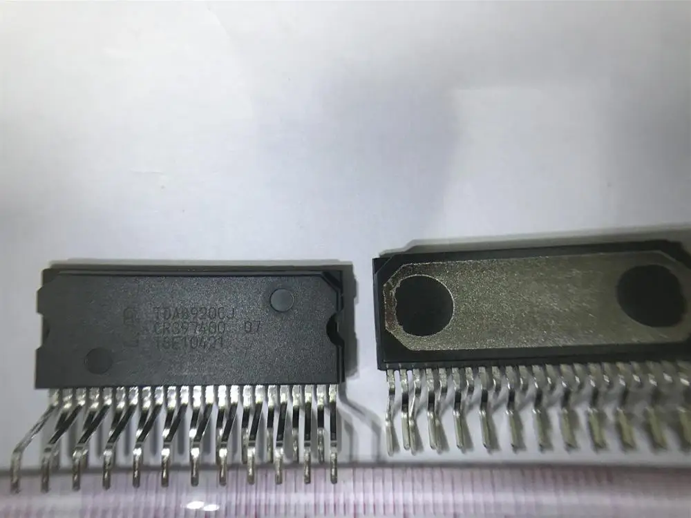 Новинка оригинальный TDA8920CJ KH25L8005M2C 15G MAX8862LESE SLG505YC264BT TDA8920 25L8005M2C MAX8862L MAX8862 бесплатная