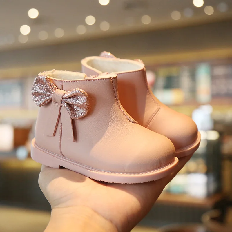 Baby boots female1-3 year old baby soft bottom princess toddler shoes winter Korean version plus velvet padded warm cotton boots - Цвет: Розовый