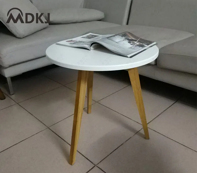 Минималистичный современный круглый столик с тремя ножками, мобильный Маленький журнальный столик, обеденный стол для отдыха, простой журнальный столик