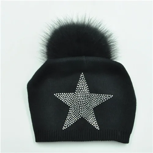 Black2 match fur Шерстяной вязаный Повседневное шапки бини шапки из натурального енота меховой помпон шляпа Для женщин теплые женские Кепки с Стразы женские На зимнем меху Шапки - Цвет: Black2 match fur