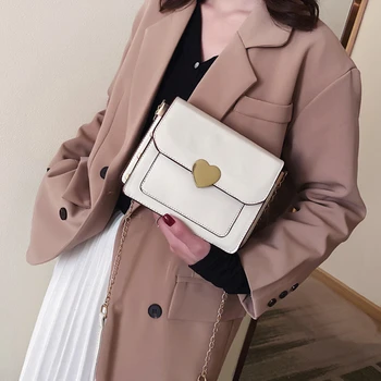 

2020 Casual Chains Flap Bags Women Heart Rivet Shoulder Handbags 2020 Luxury Shoulder Messenger Bag Female Handbags and Purses