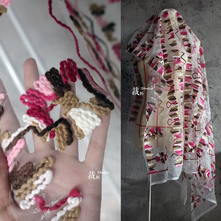 

Weaving perspective new technology heavy texture woolen embroidery perspective mesh fabric mesh fabric designer fabric