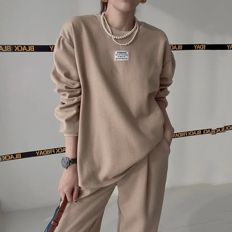 [EWQ] Spring 2022 Retro Women New O-neck Letter Printed Loose Long Sleeve Sweatshirt + High Waist Straight Trousers Tide 16R1355 |