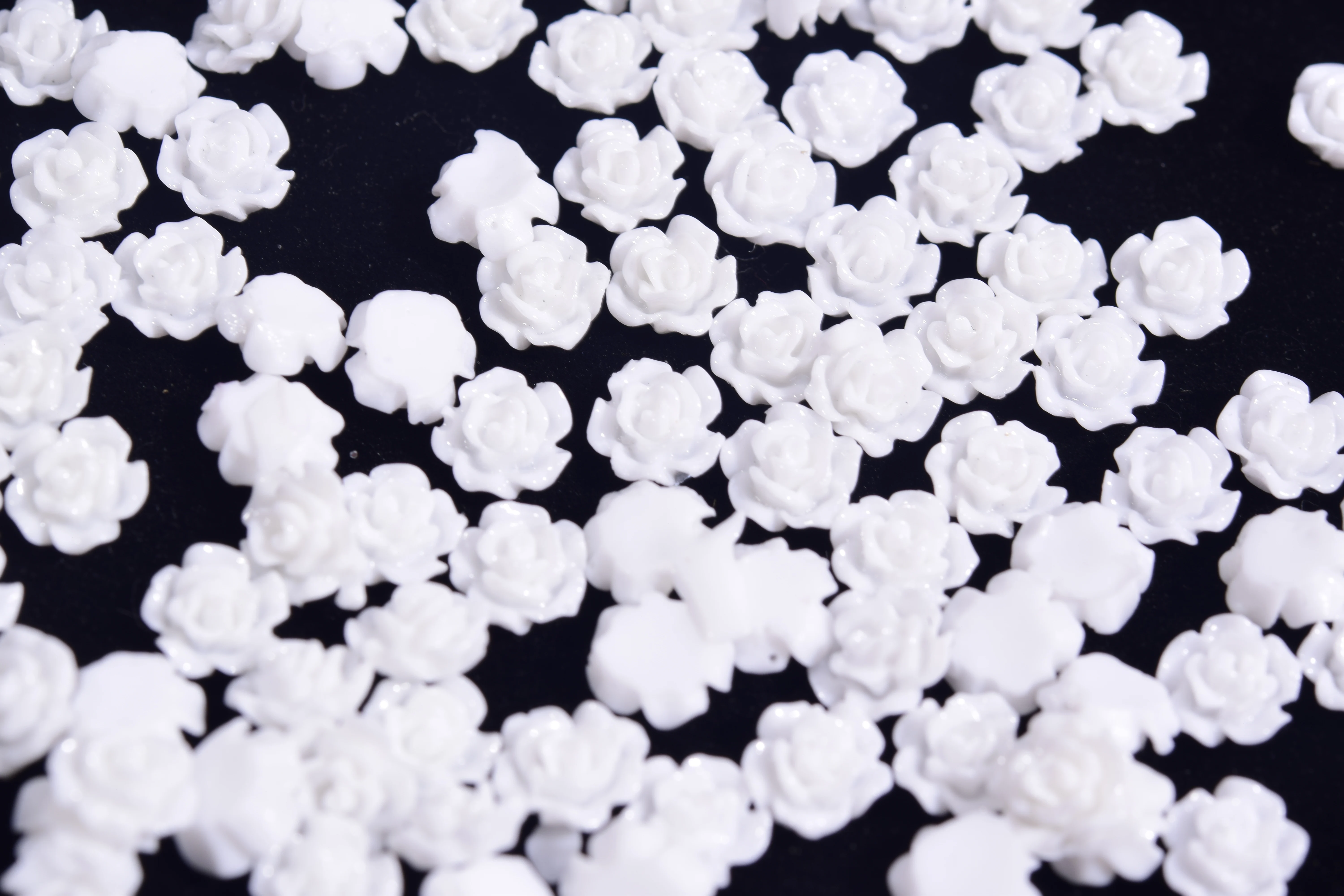 100pcs/Bag 6mm Colorful Flower Resin Stone Nail Charms Jewelry 3D Nail Art Decoration Cellphone Decoration Beauty Supplies ZCF10