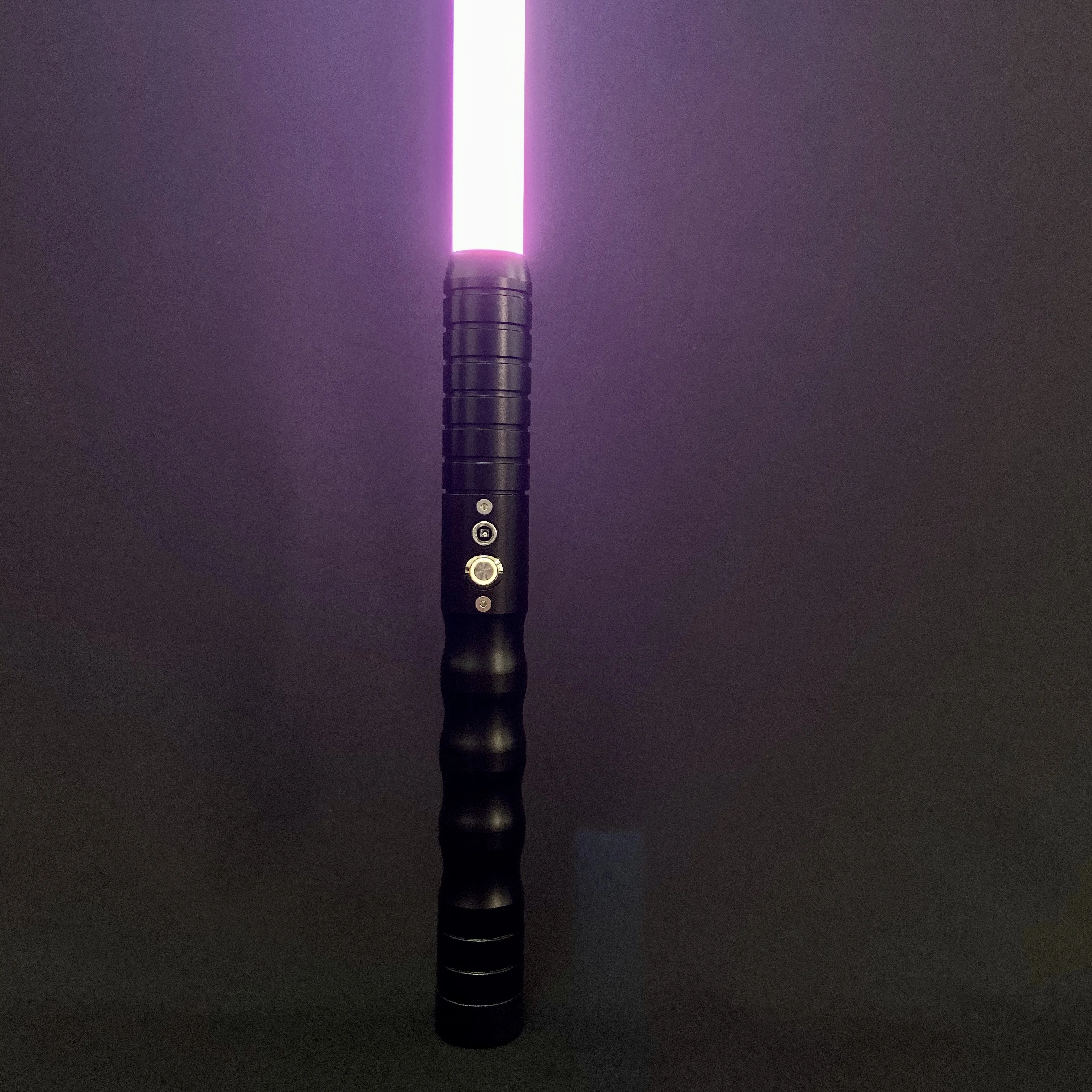 Sable de luz TXQsaber Heavy Dueling, luz LED RGB con empuñadura de Metal, Blade-OT003black FOC recargable de 1 pulgada OD 82cm de longitud - 2