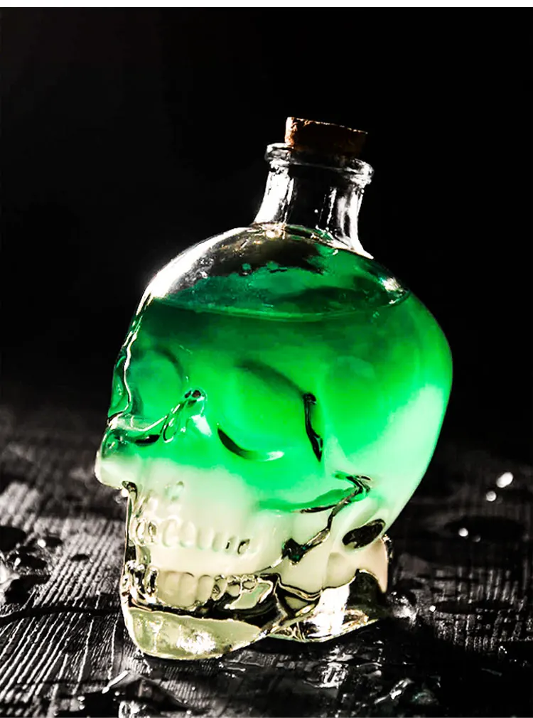 Verre à Whisky Crâne Gothique 300 Ml - Pour Dîners Fantaisie, Verrerie Décorative, Neuf