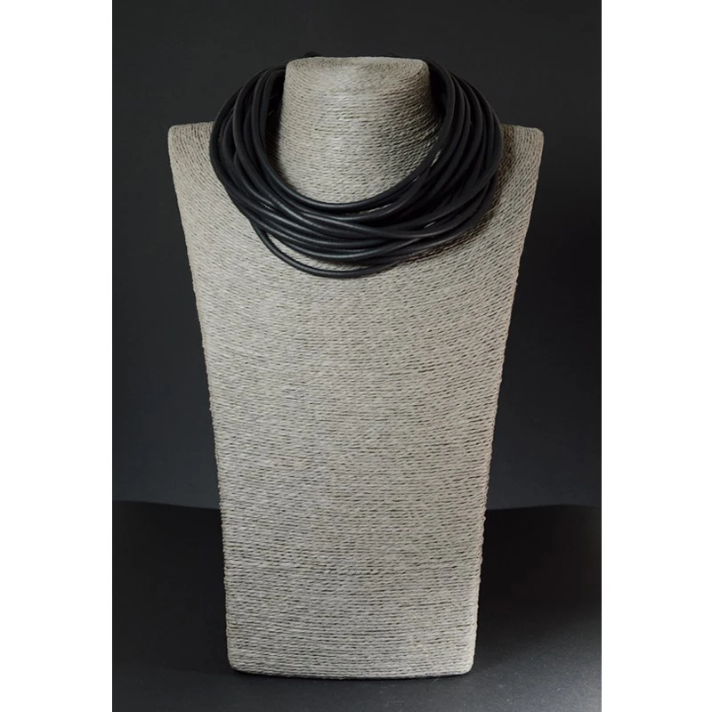 short-multi-strand-rubber-necklace (1)