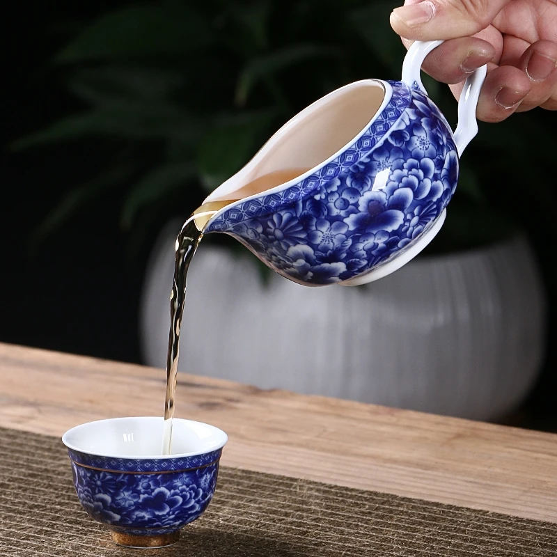 Chinese Teaset Tea Jug Blue and White Porcelain Cup Ceramic Frothing Milk Coffee Latte Pot Drinkware Jingdezhen chinese tea set