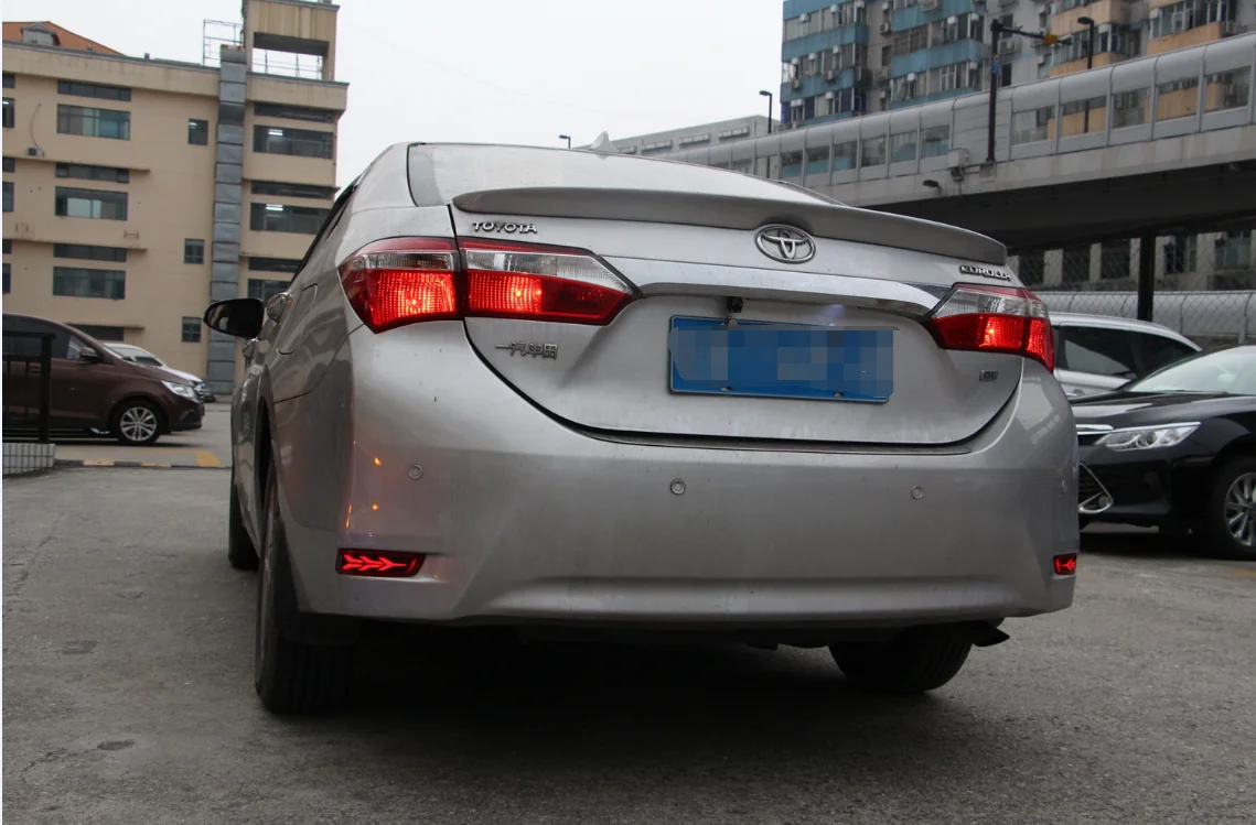 Светодиодный светильник-отражатель заднего бампера для Toyota corolla Altis-,(Функция как светильник для вождения, тормозной светильник, динамический Поворотный Светильник