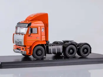 

Star Scale Models 1/43 KAMA3 6460 TRACTOR SSM 1248