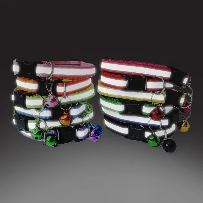 Светоотражающий ошейник с колокольчиком регулируемый размер цветной нейлоновый