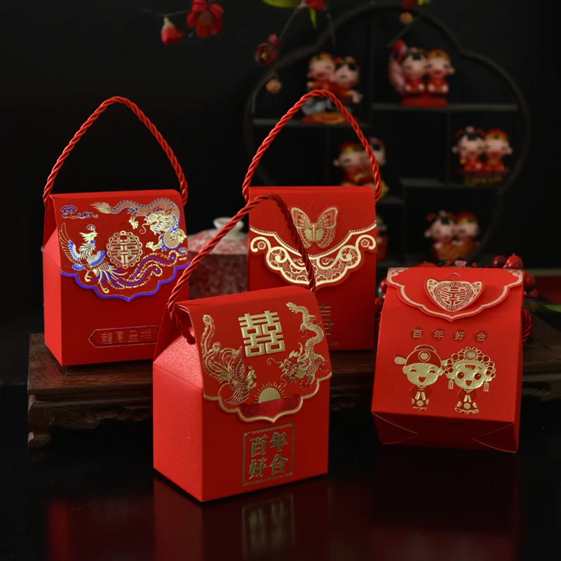 

20/50pcs 3D Bronzing Butterflies gift bag Cake biscuit packaging box Chinese style mariage candy box wedding gifts for guests