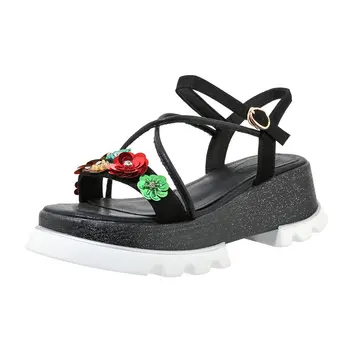 

Sweet Rhinestone Flowers Decoration Women Sandals Platforms Open-Toed Shoes 2020 Summer Newest Party Dancing Shoes Woman