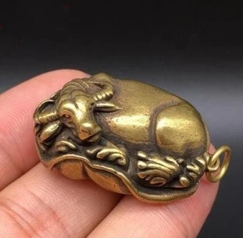 

Solid Brass Zodiac Ox Bronze Calf Pendant Pure Copper Buffalo Lotus Leaf Key Ring Pendant Animal Statue Fengshui Gift