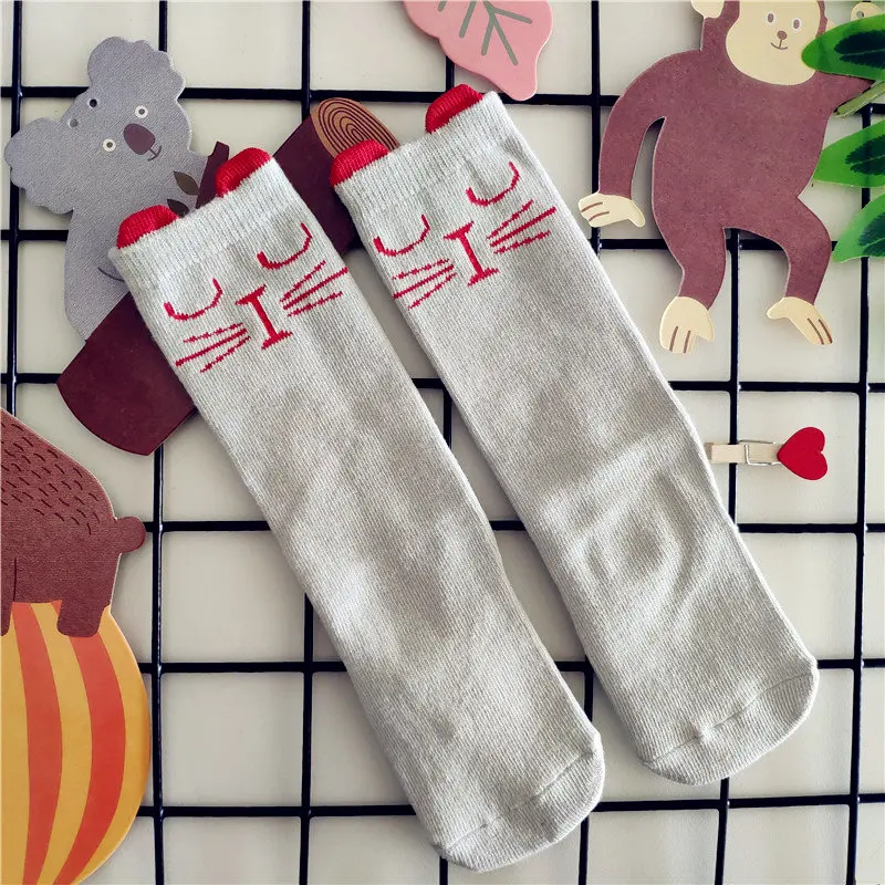 Хлопковые носки для новорожденных мальчиков носки до колена с принтом животных для маленьких девочек Нескользящие гетры с рисунком кота, детские длинные носки - Цвет: Light gray red cat