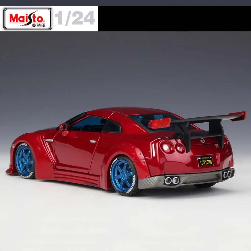 Maisto 1:24 Japan R35, модель для литья под давлением, гоночный автомобиль Транспортное средство, игрушки для мальчиков, подарки с оригинальной коробкой