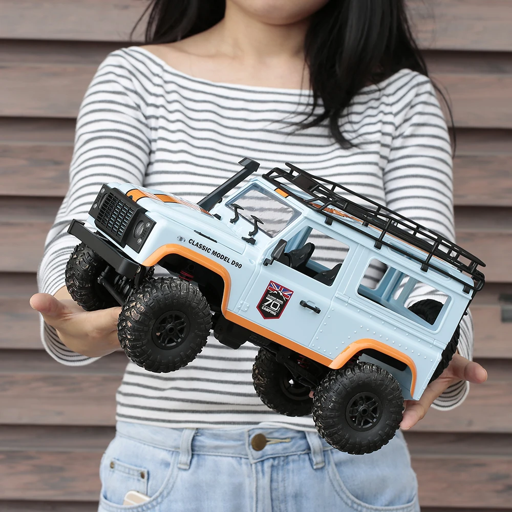 MN-99 1/12 4WD RC автомобиль 2,4 Ghz внедорожный автомобиль RC Рок Гусеничный Кроссовый 20 минут рабочее время с фарой для детей два цвета