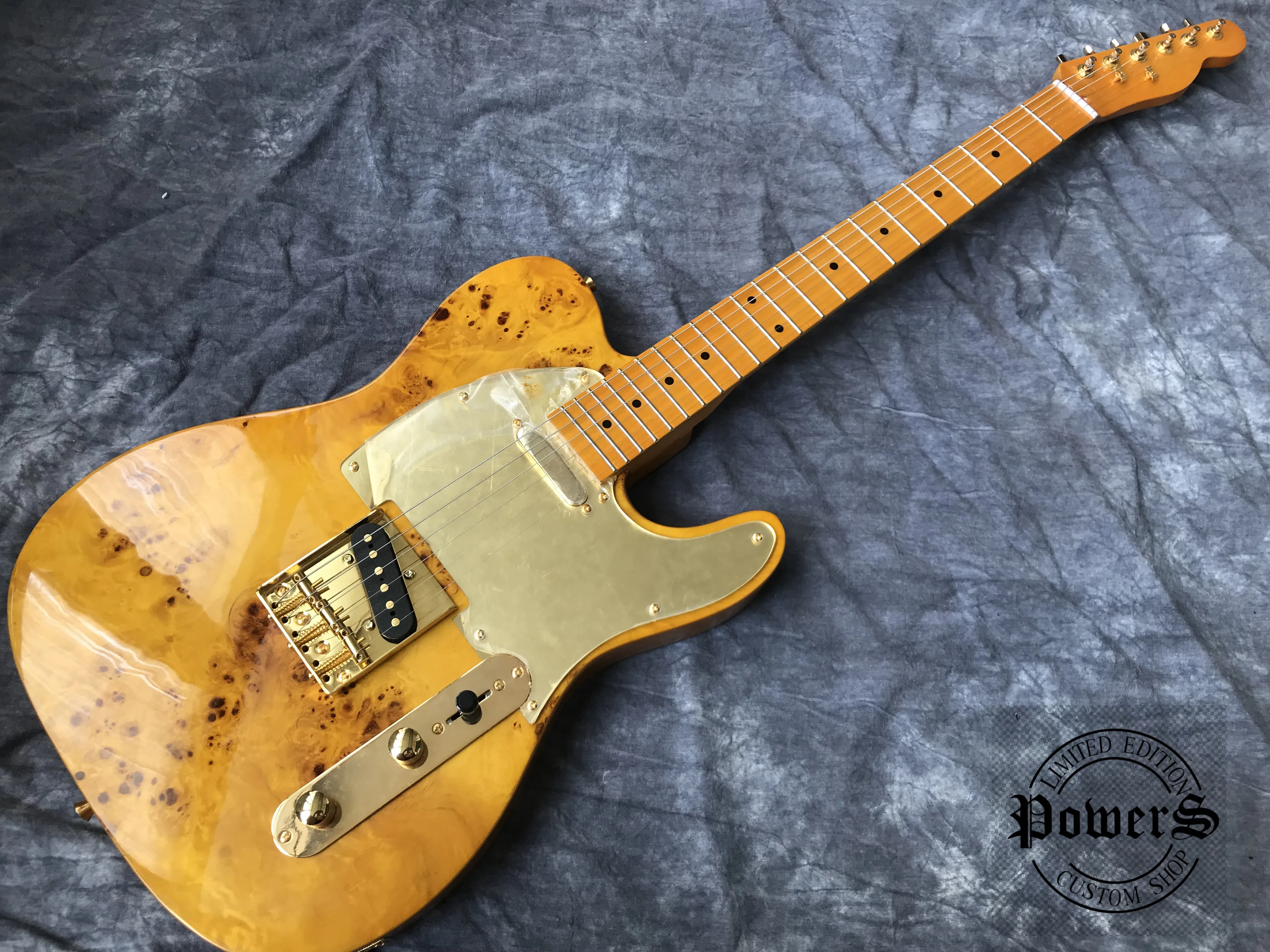 Китай высокое качество OEM магазин электрогитары T1L2 электрогитары. spalted клена Цвет могут быть выполнены по индивидуальному заказу