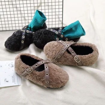 

Kids Shoes Antislip Soft Bottom Baby Mocassins Winter Flat Shoes Girls Shoes with Fur Hook Loop Princess Shoes Children Flats
