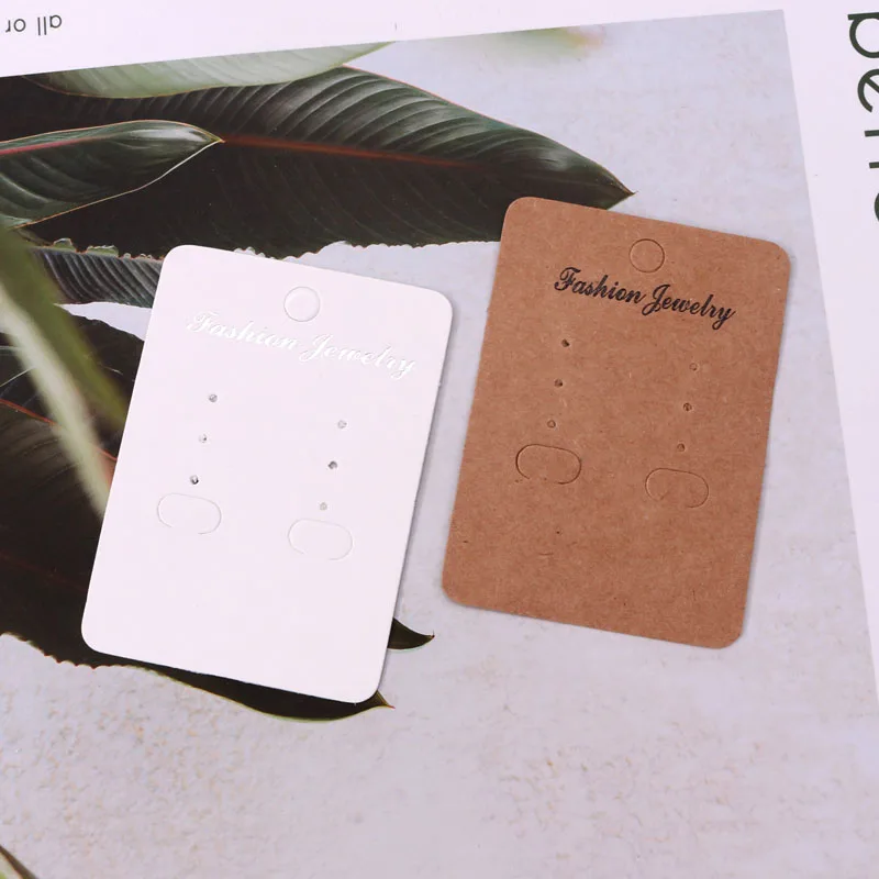 

Новое поступление, модные ювелирные изделия, серьги, карты, 100 шт./лот, 5x7 см, бумажные серьги-гвоздики, упаковка для ювелирных изделий, дисплей, карты, ценники, оптовая продажа