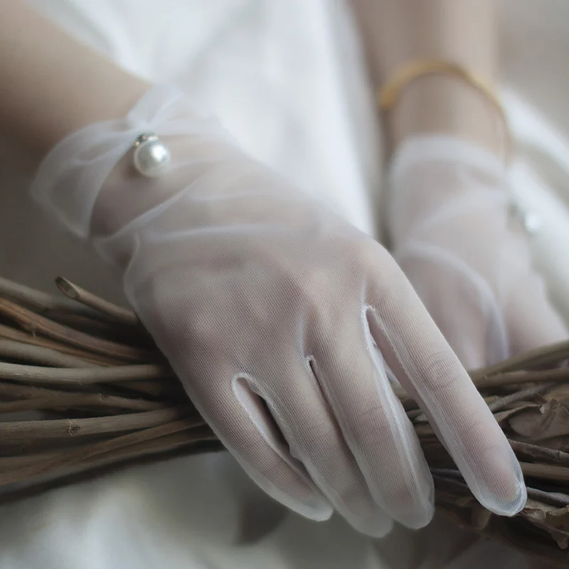 Bridal Gloves Wedding Gloves White Gauze Woman Thin Lace Ladies Fingered Pearl Wedding Accessories lace gloves,wedding dress gloves,wedding sleeve accessories
