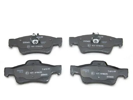 Cl500 cl600 c216 w215 c215 c350 c204 s204 керамики тормозных колодок - Цвет: cl500 c216 Rear