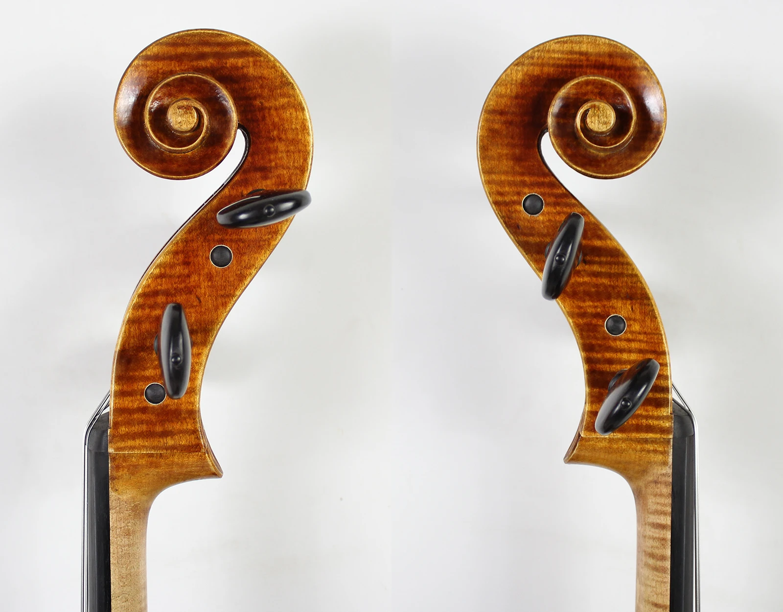 4/4 チェロ　ヴィンテージ Stradivari-ヨーロッパのすべての木材用のアンティークニス,1712