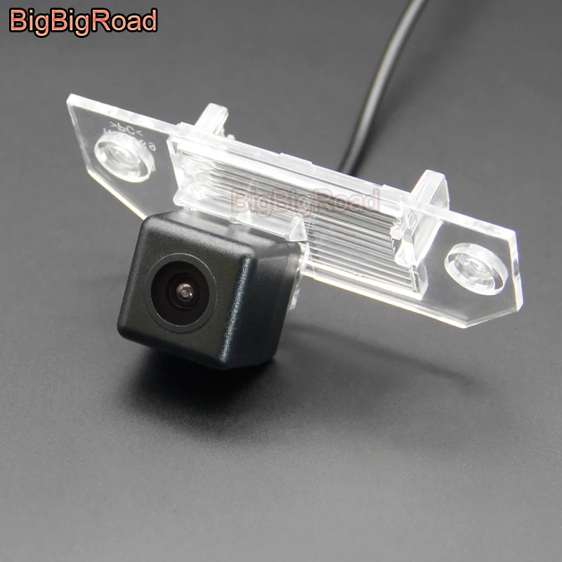 

BigBigRoad For Skoda Octavia Tour / Laura 2006 Car Reverse Camera Back up Parking Camera / Rear View Camera / HD CCD