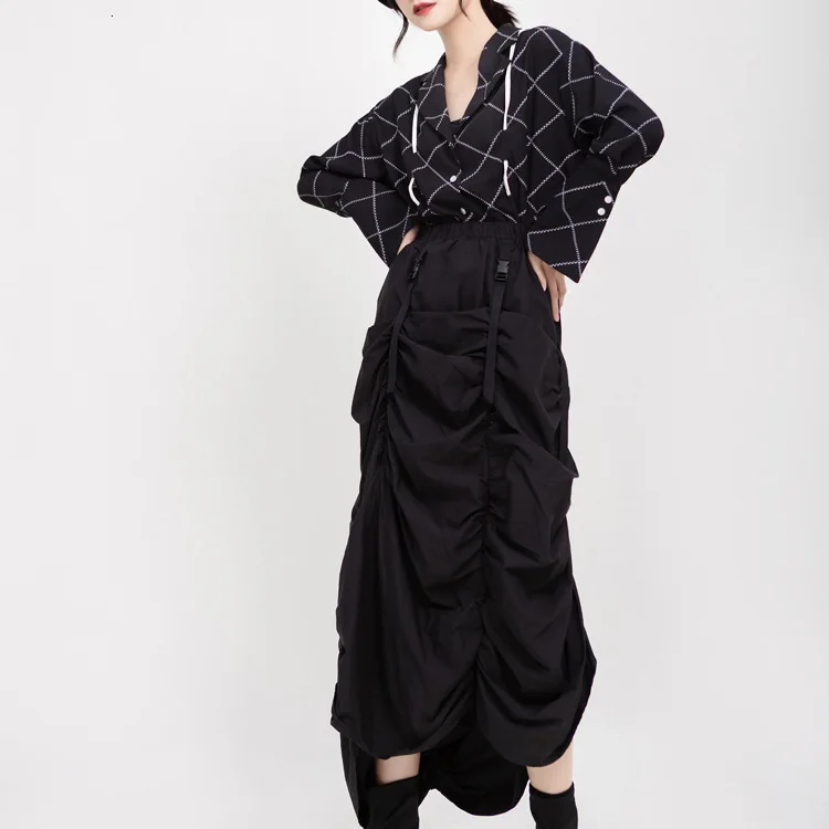 [EAM] высокая эластичная талия черная Асимметричная плиссированная темпераментная юбка средней длины женская модная новинка весна осень 1H205