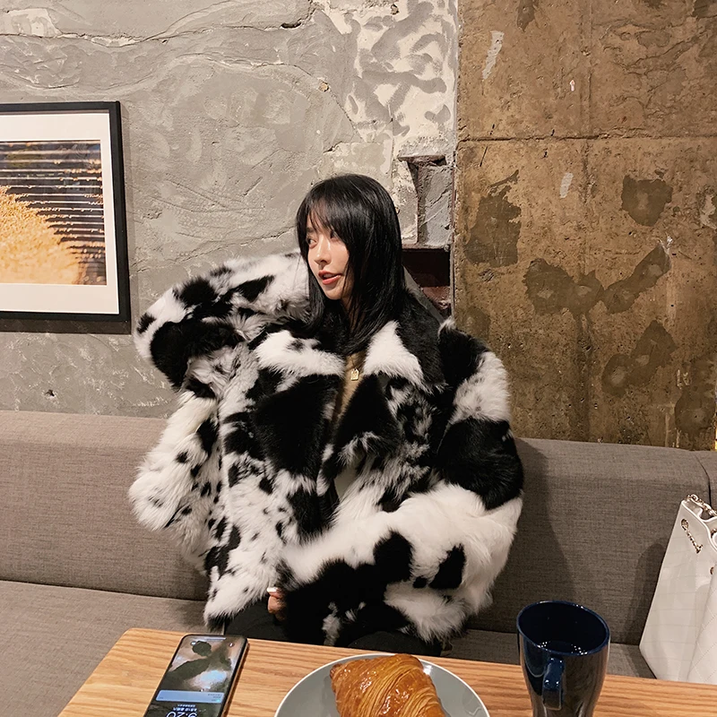 

rf1978 Tuscany Sheep Shearling Coat Woman Black White Cow Pattern Printed Oversized Fashion Real Sheep Fur Shearling Jacket