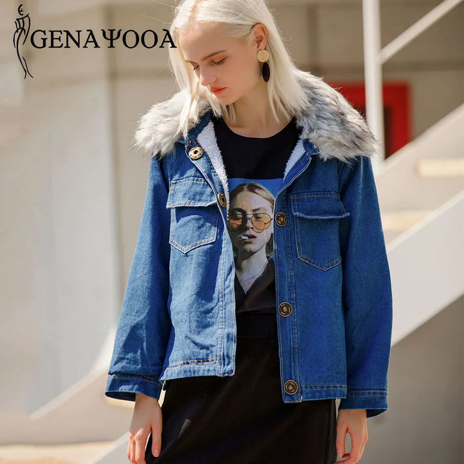 Женская джинсовая куртка Genayooa утепленная бархатная с большим меховым воротником